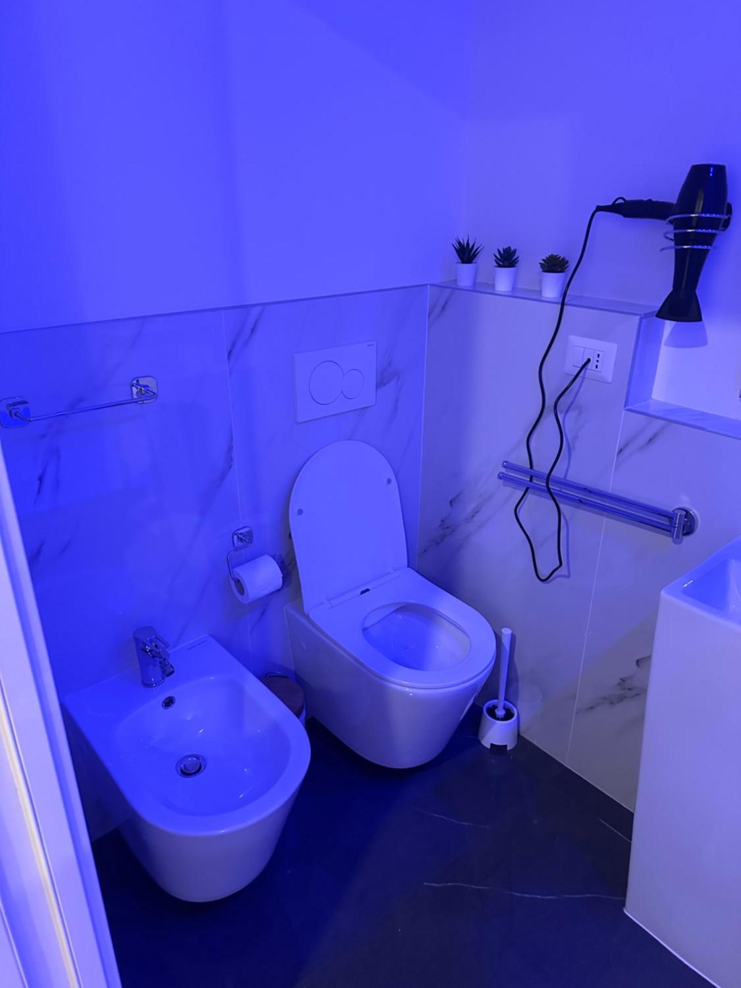 Confortable Room - 5 米兰 外观 照片